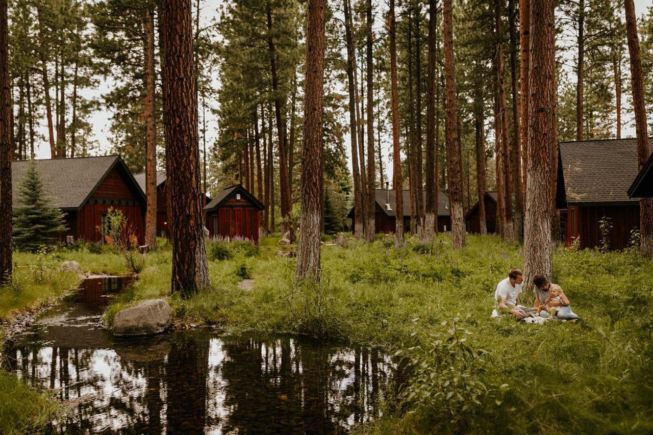 FivePine Lodge Sisters Exterior foto